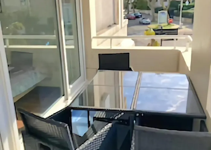 Charming 20 M From The In * Arcachon