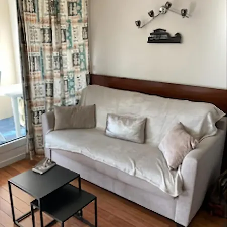 Charming 20 M From The In Apartman *