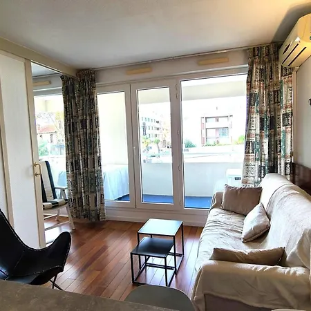 Charming 20 M From The In * Arcachon