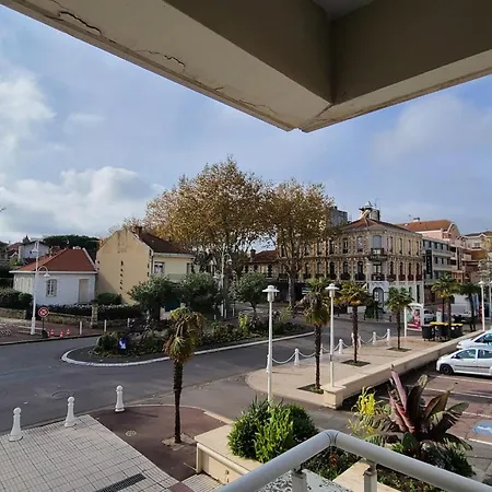 Apartment Charming 20 M From The In